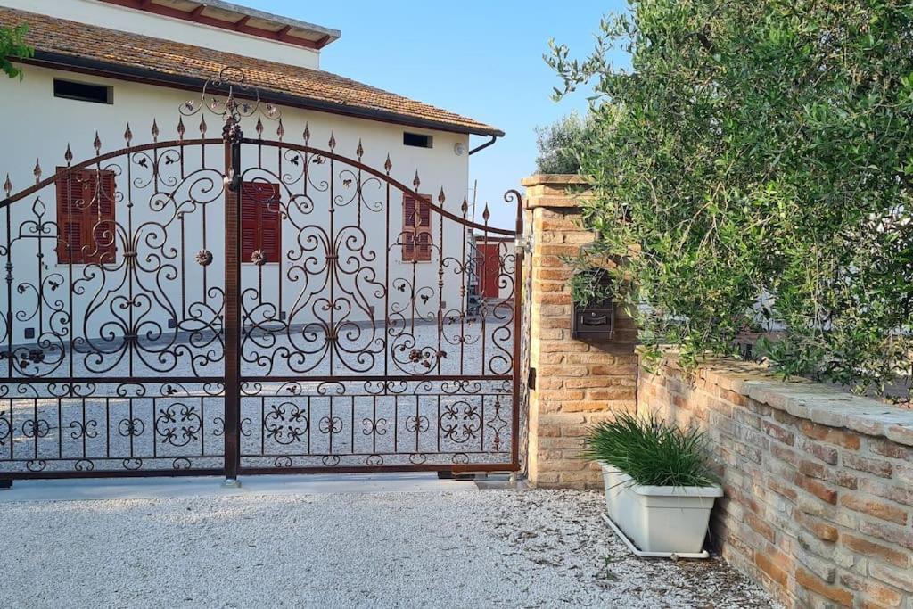 Villa Sant Isidoro Corinaldo Extérieur photo